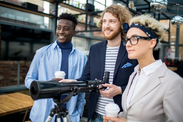 Où observer les ours bruns dans le parc national de Katmai, Alaska?